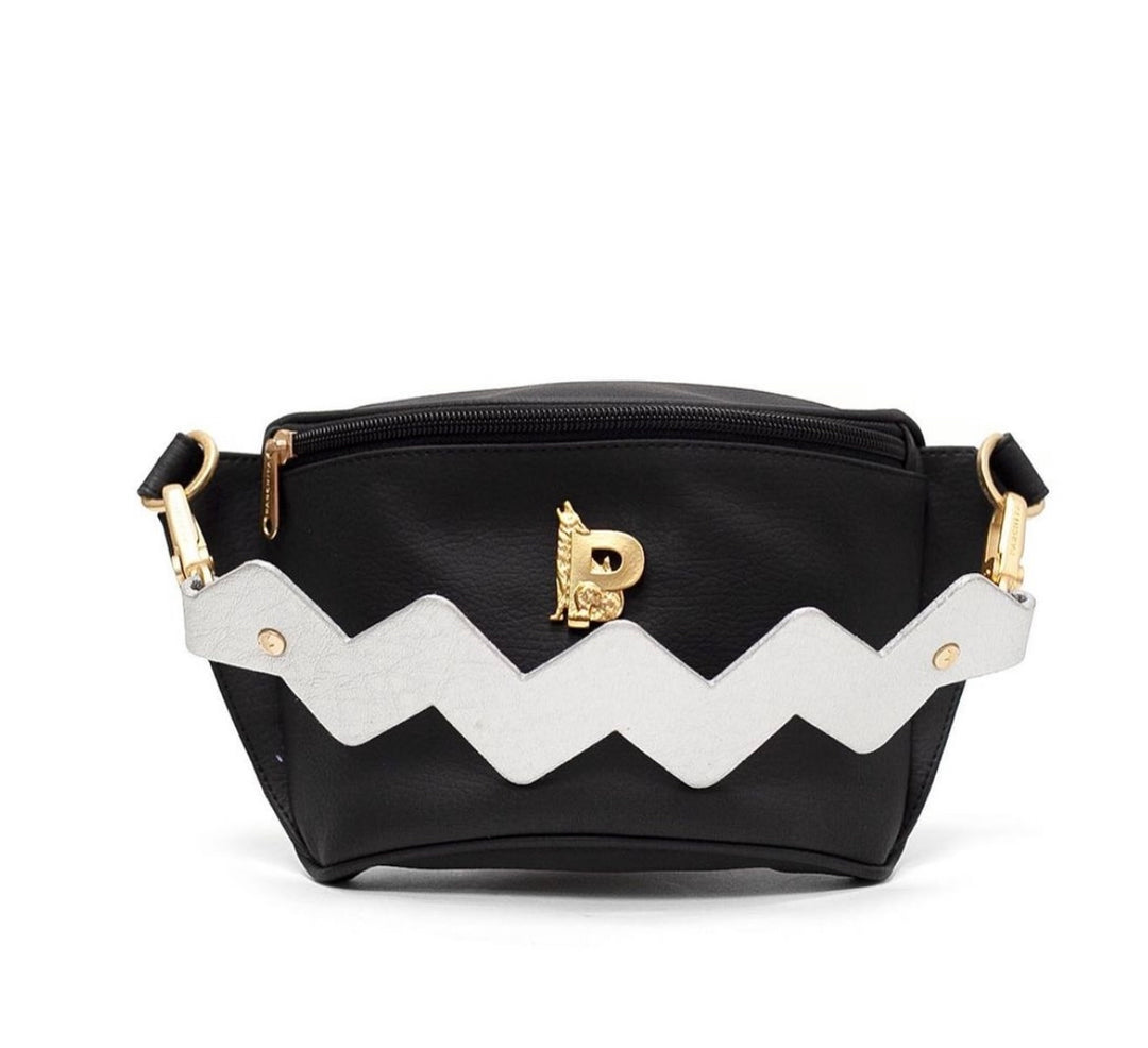 PARCHITA Negro Fanny Pack